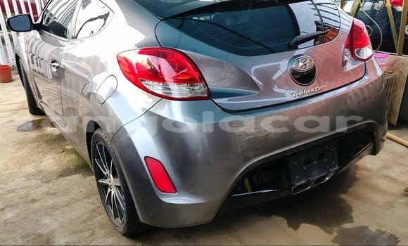 Buy Used Hyundai Veloster Silver Car in Benguela in Benguela Buy Used Hyundai Veloster Silver Car in Benguela in Benguela