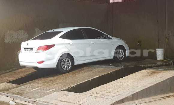 Acheter Occasion Voiture AC Ace Blanc à Luanda, Province de Luanda Acheter Occasion Voiture AC Ace Blanc à Luanda, Province de Luanda