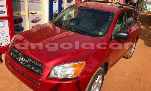 Comprar Usado Toyota RAV4 Outro Carro em Luanda em Luanda Province