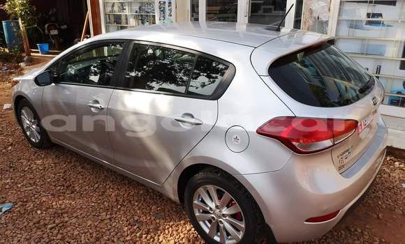 Acheter Occasion Voiture Kia Forte Autre à Luanda, Province de Luanda Acheter Occasion Voiture Kia Forte Autre à Luanda, Province de Luanda