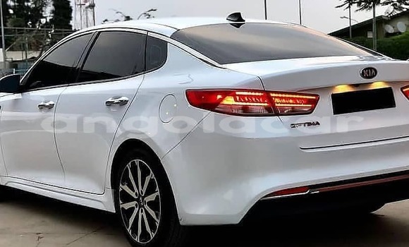 Buy Used Kia Optima White Car in Luanda in Luanda Province Buy Used Kia Optima White Car in Luanda in Luanda Province