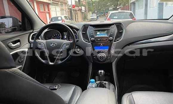 Buy Used Hyundai Santa Fe Black Car in Luanda in Luanda Province Buy Used Hyundai Santa Fe Black Car in Luanda in Luanda Province