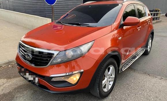 Comprar Usado Kia Sportage Outro Carro em Luanda em Luanda Province