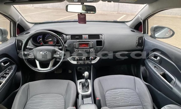 Buy Used Kia rio Silver Car in Luanda in Luanda Province Buy Used Kia rio Silver Car in Luanda in Luanda Province