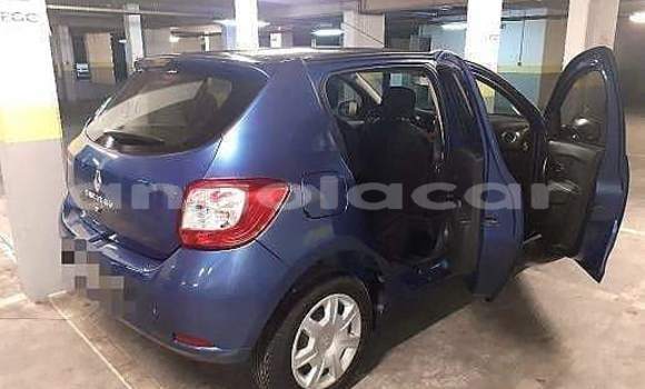 Buy Used Renault Sandero Blue Car in Luanda in Luanda Province Buy Used Renault Sandero Blue Car in Luanda in Luanda Province