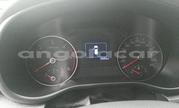 Buy Used Kia Sportage White Car in Luanda in Luanda Province Buy Used Kia Sportage White Car in Luanda in Luanda Province