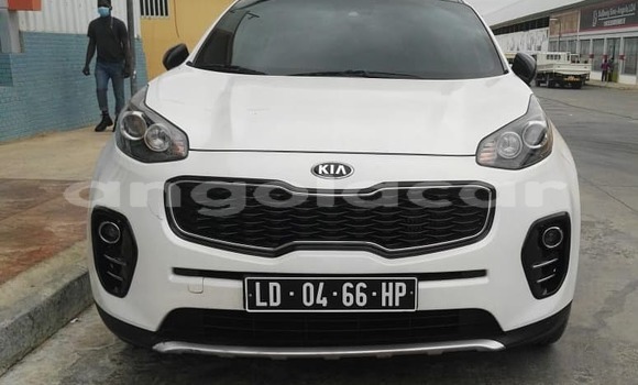 Buy Used Kia Sportage White Car in Luanda in Luanda Province Buy Used Kia Sportage White Car in Luanda in Luanda Province