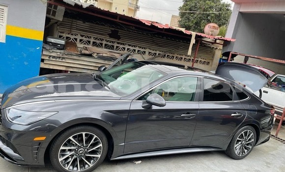 Buy Used Hyundai Sonata Black Car in Luanda in Luanda Province Buy Used Hyundai Sonata Black Car in Luanda in Luanda Province