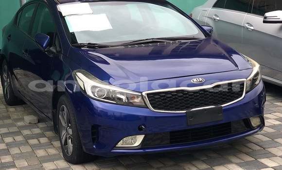 Acheter Occasion Voiture Kia Forte Bleu à Luena, Moxico Acheter Occasion Voiture Kia Forte Bleu à Luena, Moxico