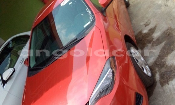 Comprar Usado Toyota Corolla Vermelho Carro em Luena em Moxico Comprar Usado Toyota Corolla Vermelho Carro em Luena em Moxico