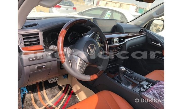 Buy Import Lexus LX White Car in Import - Dubai in Bengo Province Buy Import Lexus LX White Car in Import - Dubai in Bengo Province