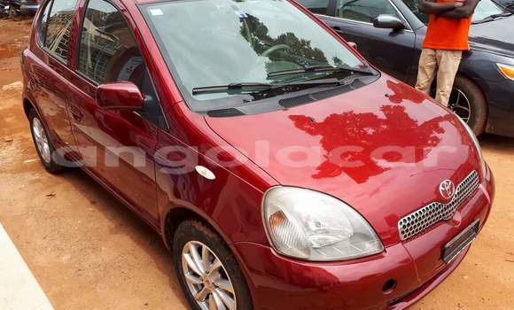 Comprar Usado Toyota Yaris Outro Carro em Luanda em Luanda Province