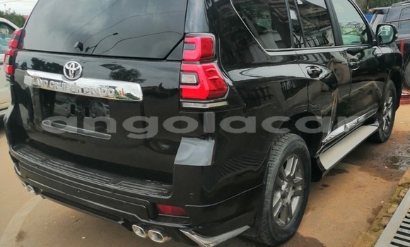 Acheter Neuf Voiture Toyota Land Cruiser Prado Noir à Luanda, Province de Luanda Acheter Neuf Voiture Toyota Land Cruiser Prado Noir à Luanda, Province de Luanda