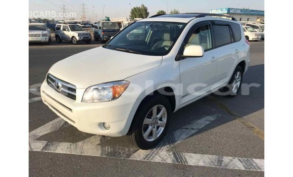 Comprar Importar Toyota 4Runner Branco Carro em Import - Dubai em Bengo Province Comprar Importar Toyota 4Runner Branco Carro em Import - Dubai em Bengo Province
