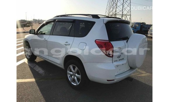 Comprar Importar Toyota 4Runner Branco Carro em Import - Dubai em Bengo Province Comprar Importar Toyota 4Runner Branco Carro em Import - Dubai em Bengo Province