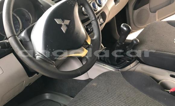 Buy Used Mitsubishi L200 Silver Car in Luanda in Luanda Province Buy Used Mitsubishi L200 Silver Car in Luanda in Luanda Province