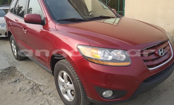 Comprar Usado Hyundai Santa Fe Outro Carro em N'zeto em Zaire