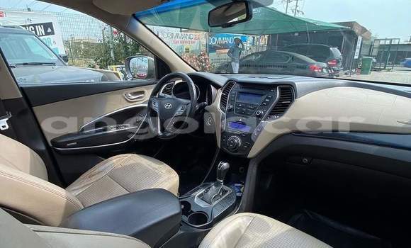 Comprar Usado Hyundai Santa Fe Outro Carro em N'zeto em Zaire Comprar Usado Hyundai Santa Fe Outro Carro em N'zeto em Zaire