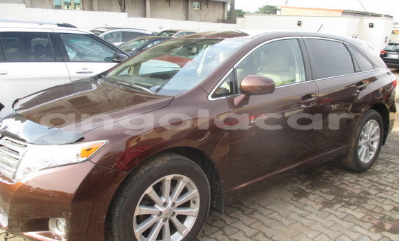 Buy Used Toyota Matrix Other Car in Luanda in Luanda Province