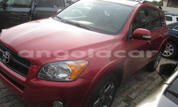 Acheter Occasion Voiture Toyota RAV4 Rouge à Luanda, Province de Luanda Acheter Occasion Voiture Toyota RAV4 Rouge à Luanda, Province de Luanda
