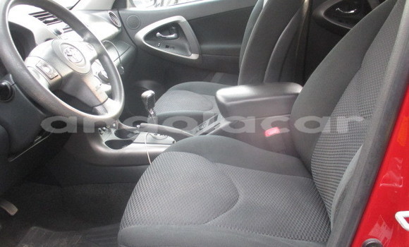 Acheter Occasion Voiture Toyota RAV4 Rouge à Luanda, Province de Luanda Acheter Occasion Voiture Toyota RAV4 Rouge à Luanda, Province de Luanda