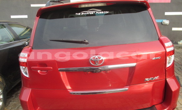Acheter Occasion Voiture Toyota RAV4 Rouge à Luanda, Province de Luanda Acheter Occasion Voiture Toyota RAV4 Rouge à Luanda, Province de Luanda