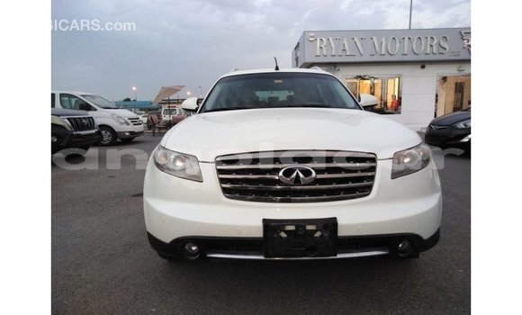 Comprar Importar Infiniti FX Branco Carro em Import - Dubai em Bengo Province Comprar Importar Infiniti FX Branco Carro em Import - Dubai em Bengo Province