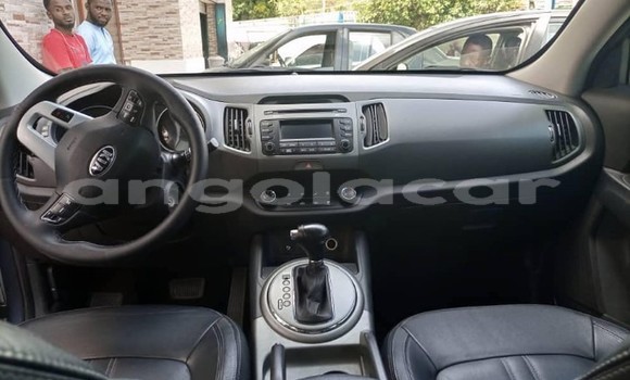 Buy Used Kia Sportage Blue Car in Benguela in Benguela Buy Used Kia Sportage Blue Car in Benguela in Benguela