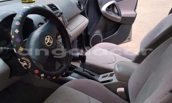 Buy Used Toyota RAV4 Silver Car in Benguela in Benguela Buy Used Toyota RAV4 Silver Car in Benguela in Benguela