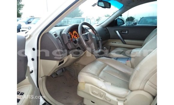 Comprar Importar Infiniti FX Branco Carro em Import - Dubai em Bengo Province Comprar Importar Infiniti FX Branco Carro em Import - Dubai em Bengo Province