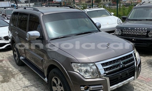 Comprar Usado Mitsubishi Pajero Outro Carro em Luanda em Luanda Province Comprar Usado Mitsubishi Pajero Outro Carro em Luanda em Luanda Province