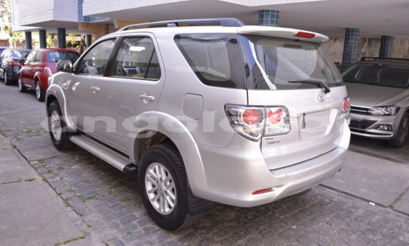 Comprar Usado Toyota Fortuner Outro Carro em Luanda em Luanda Province Comprar Usado Toyota Fortuner Outro Carro em Luanda em Luanda Province