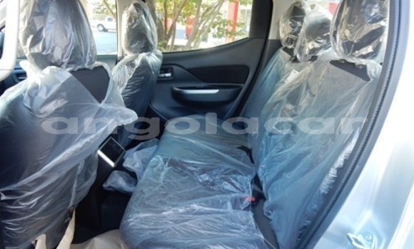 Comprar Usado Mitsubishi L200 Prata Carro em Namibe em Namibe Province Comprar Usado Mitsubishi L200 Prata Carro em Namibe em Namibe Province