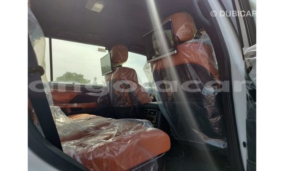 Buy Import Lexus LX White Car in Import - Dubai in Bengo Province Buy Import Lexus LX White Car in Import - Dubai in Bengo Province