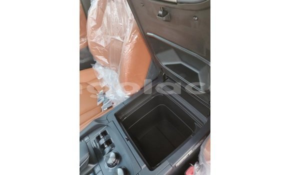 Buy Import Lexus LX White Car in Import - Dubai in Bengo Province Buy Import Lexus LX White Car in Import - Dubai in Bengo Province