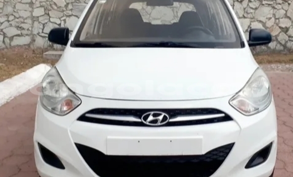 Acheter Occasion Voiture Hyundai i10 Blanc à Luanda, Province de Luanda Acheter Occasion Voiture Hyundai i10 Blanc à Luanda, Province de Luanda