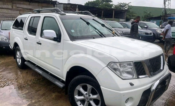 Buy Used Nissan Navara Other Car in Luanda in Luanda Province
