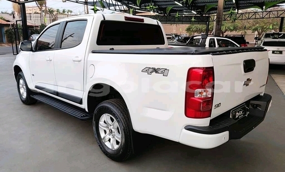 Comprar Usado Chevrolet S-10 Pickup Outro Carro em Luanda em Luanda Province Comprar Usado Chevrolet S-10 Pickup Outro Carro em Luanda em Luanda Province