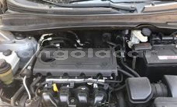 Acheter Occasion Voiture Hyundai ix35 Gris à Luanda, Province de Luanda Acheter Occasion Voiture Hyundai ix35 Gris à Luanda, Province de Luanda