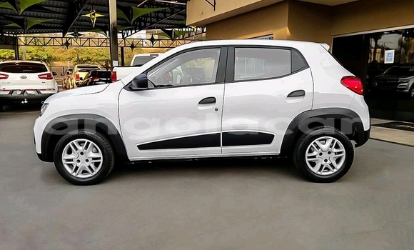 Comprar Usado Renault KWID Outro Carro em Luanda em Luanda Province Comprar Usado Renault KWID Outro Carro em Luanda em Luanda Province