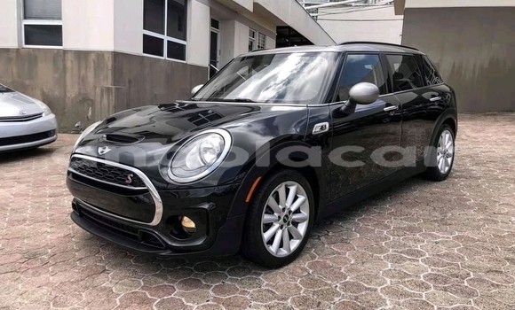 Acheter Occasion Voiture Mini Cooper S clubman Noir à N'dalatando, Province de Cuanza Norte Acheter Occasion Voiture Mini Cooper S clubman Noir à N'dalatando, Province de Cuanza Norte