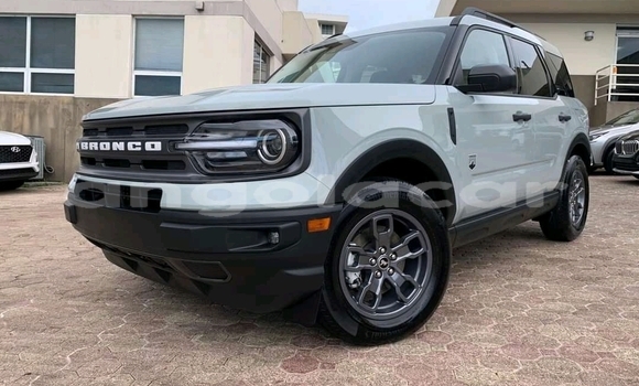 Comprar Usado Ford Bronco Outro Carro em N’dalatando em Cuanza Norte Province Comprar Usado Ford Bronco Outro Carro em N’dalatando em Cuanza Norte Province