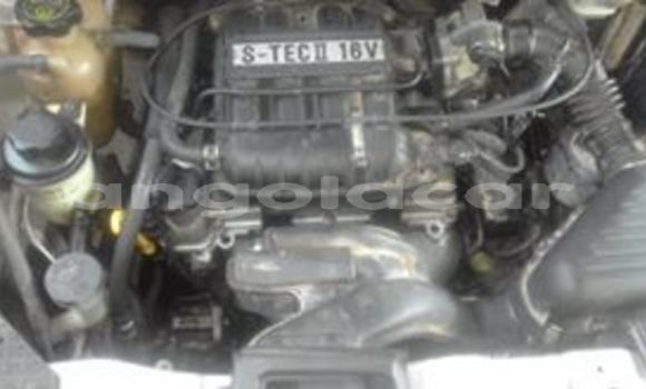 Comprar Usado Toyota RAV4 Azul Carro em Luanda em Luanda Province Comprar Usado Toyota RAV4 Azul Carro em Luanda em Luanda Province