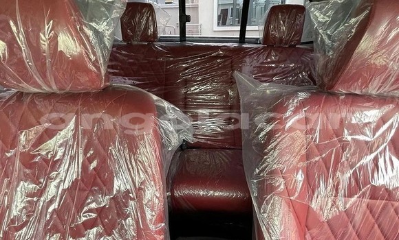 Acheter Occasion Voiture Toyota Hiluxe Revo Blanc à Luanda, Province de Luanda Acheter Occasion Voiture Toyota Hiluxe Revo Blanc à Luanda, Province de Luanda