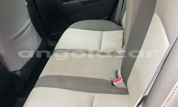 Comprar Usado Toyota Corolla Vermelho Carro em Luanda em Luanda Province Comprar Usado Toyota Corolla Vermelho Carro em Luanda em Luanda Province