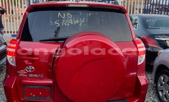 Acheter Occasion Voiture Toyota RAV4 Rouge à Luanda, Province de Luanda Acheter Occasion Voiture Toyota RAV4 Rouge à Luanda, Province de Luanda
