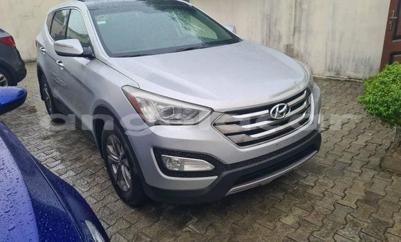 Buy Used Hyundai Santa Fe Silver Car in Luanda in Luanda Province