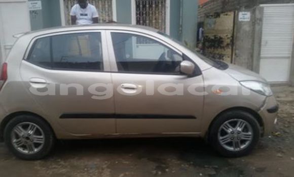 Comprar Usado Hyundai i10 Prata Carro em Luanda em Luanda Province Comprar Usado Hyundai i10 Prata Carro em Luanda em Luanda Province