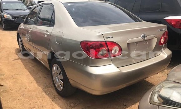 Comprar Usado Toyota Corolla Marrom Carro em Namibe em Namibe Province