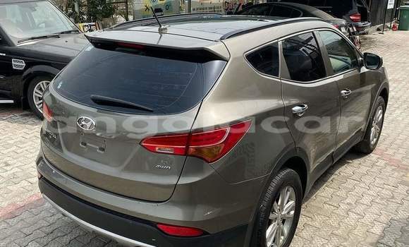 Comprar Usado Hyundai Santa Fe Outro Carro em Namibe em Namibe Province